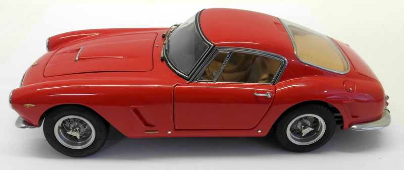 CMC 1/18 Scale M-046 - 1961 Ferrari 250 GT Berlinetta Passo Corto SWB - Red