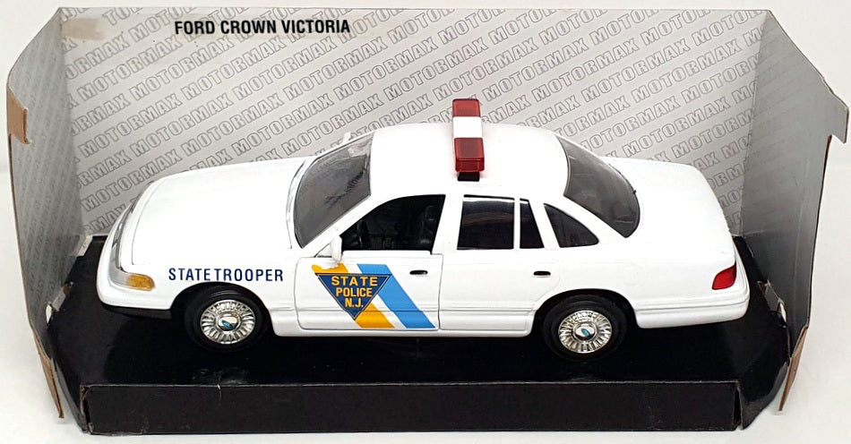 Motormax 1/24 Scale 76400 - Ford Crown Victoria - State Police N.J.