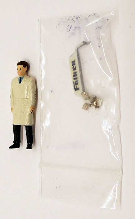 Kenna Models 1/43 Scale KM28818F - Triumph Herald - Falken 1 Of 50