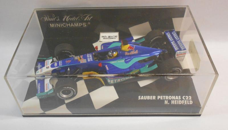 Minichamps F1 1/43 Scale - 400 030009 SAUBER PETRONAS N.HIEDFELD
