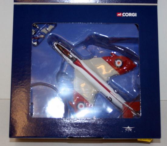 CORGI 1/72 49803 HAWKER HUNTER MK6 4FTS 1973