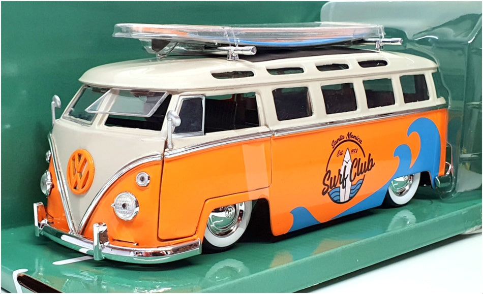 Jada 1/24 Scale 34231 - 1962 Volkswagen Bus Slug Bug Punch Buggy