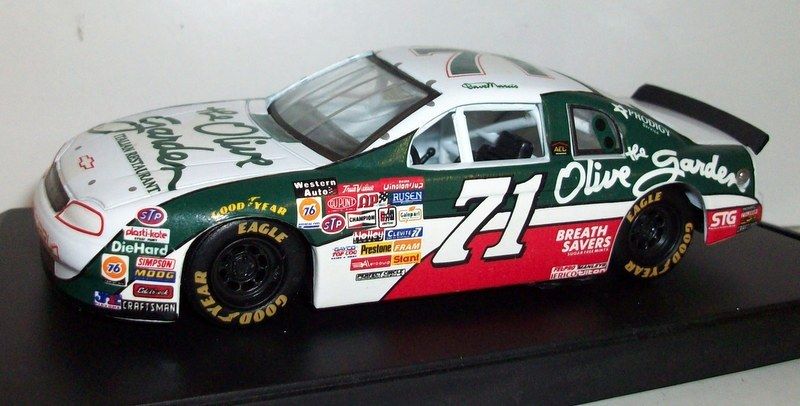 Quartzo 1/43 Scale - 2044 Chevrolet Monte Carlo Olive Garden Dave Marcus Nascar