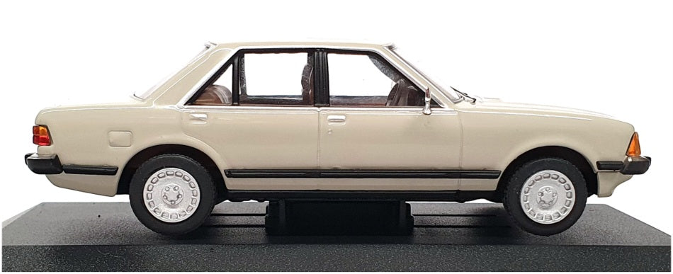 Vanguards 1/43 Scale VA12417 - Ford Granada Mk.2 2.8i S - Dove Grey
