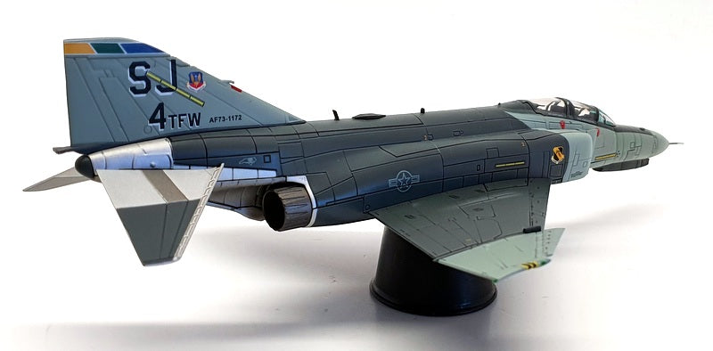 Hobby Master 1/72 Scale HA19019 - McDonnell Douglas F-4 Phantom II