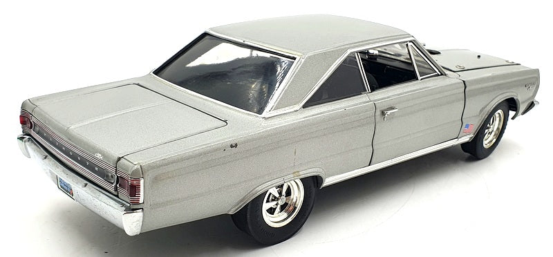 Diecast Promotions 1/18 Scale DC1822N - 1967 Plymouth GTX - Silver With Case