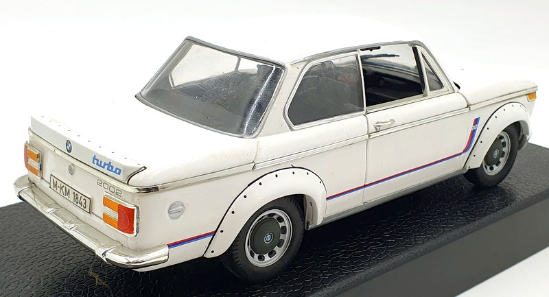 Anson 1/18 Scale Diecast 30393 - BMW 2002 Turbo - White