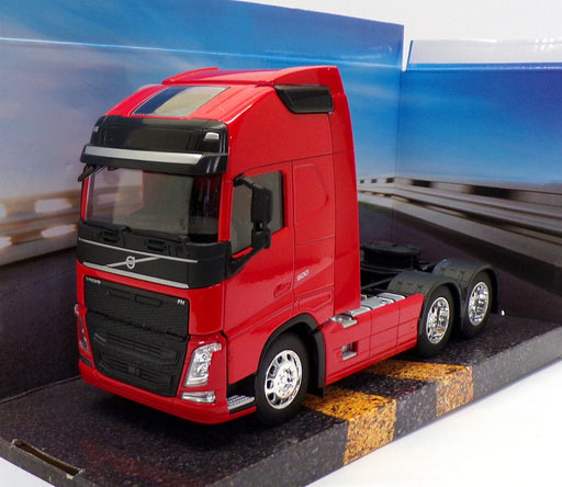 Welly 1/32 Scale 32690L-W - Volvo FH Truck Tractor - Red