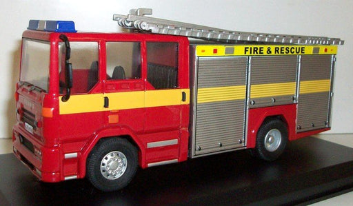 Fire Brigade Models 1/50 Scale - FBM6 Dennis Sabre XL Stripe Fire engine