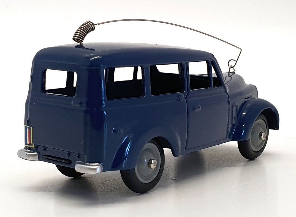 CIJ Europarc 9cm Long 3/69/00 - Renault Dauphinoise Van Break Gendarmerie