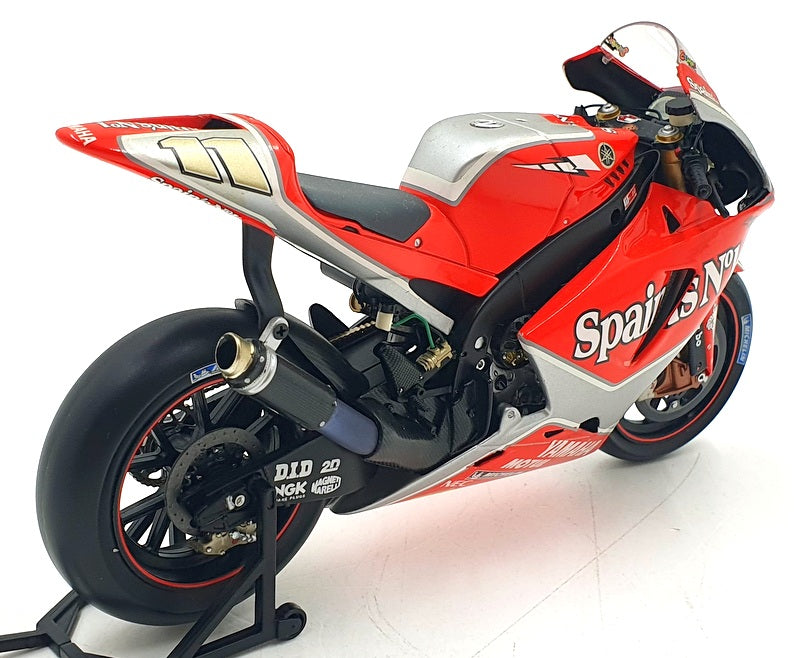 Minichamps 1/12 Scale 122 053011 - Yamaha YZR-M1 Fortuna R.Xaus 2005