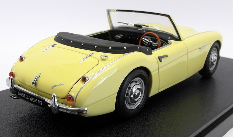 Kyosho 1/18 Scale - CASE5 Austin Healey 100 Six Pale Yellow + Case