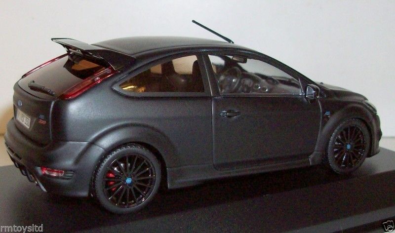 MINICHAMPS 1/43 - 400 088104 FORD FOCUS RS500 2010 - MATT BLACK