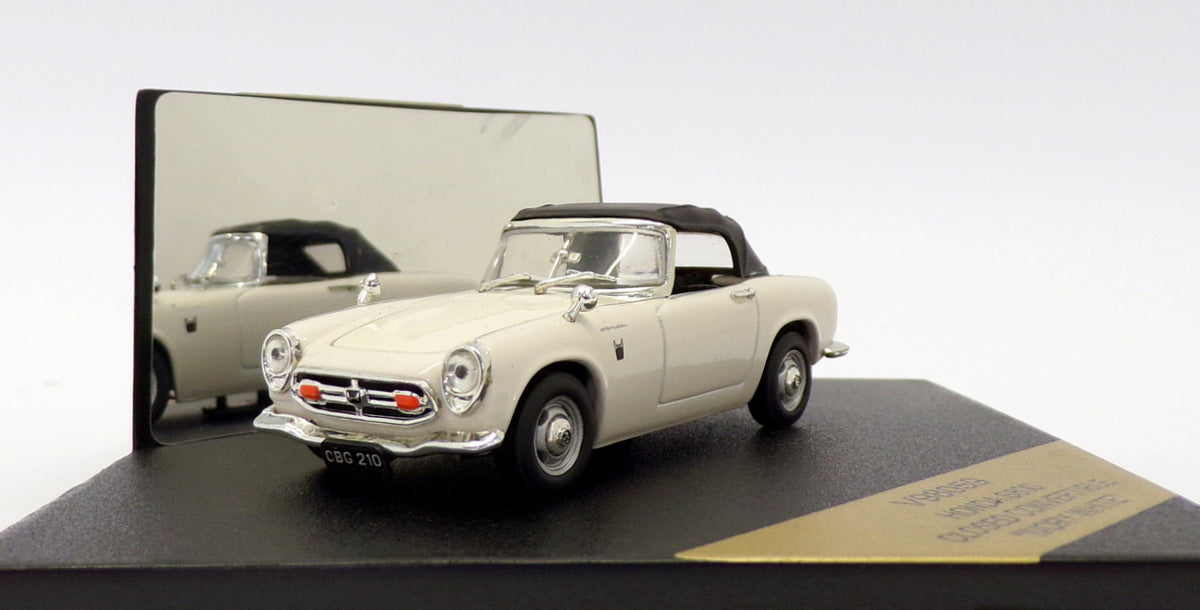 Vitesse 1/43 Scale V98059 - Honda S800 Closed Convertible - Ivory White