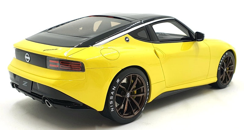 GT Spirit 1/18 Scale Resin GT363 - Nissan Z Proto - yellow