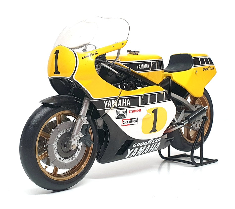 Minichamps 1/12 Scale 122 793001 - Yamaha YZR 500 K. Roberts GP World Champ 1979