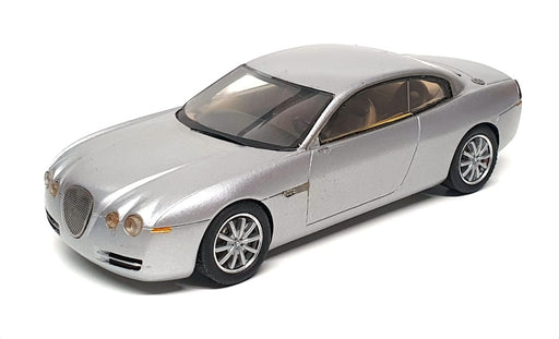 Provence Moulage 1/43 Scale Built Kit K1705 - Jaguar Type R Concept - Silver