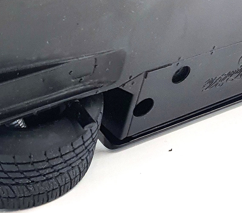 Minichamps 1/12 Scale 530 133124 - McLaren F1 Roadcar - Dark Silver