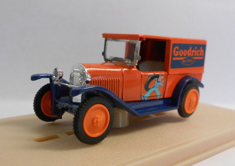 Eligor 1/43 Scale Model 1011 CITROEN 5CV CAMIONNETTE 1926 GOODRICH - Orange