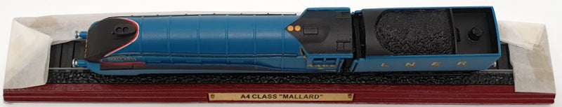 Atlas Editions 22cm Long Locomotive 904008 - A4 4468 Class "Mallard"