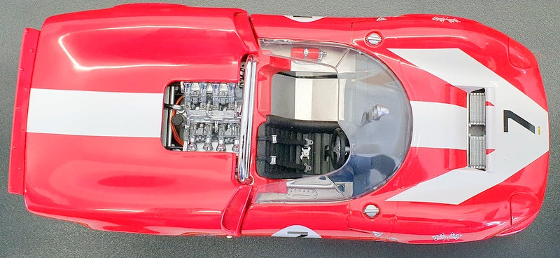 GMP 1/18 Scale Model Car 12004-1 - 1967 Lola Spyder John Surtees #7