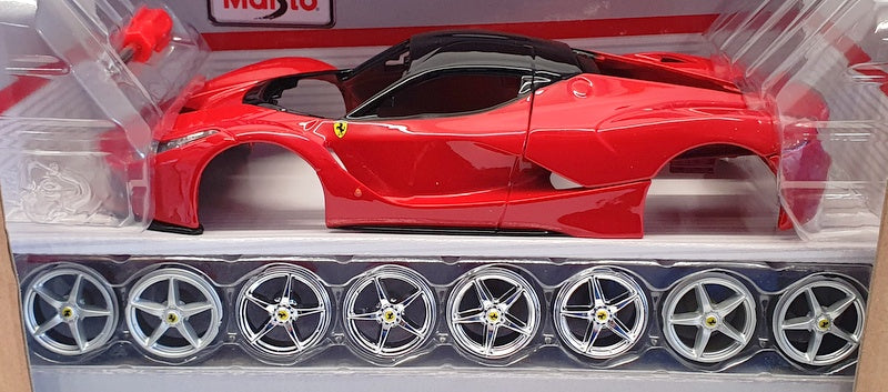 Maisto 1/24 Scale Model Car Kit 39129 - LaFerrari - Red