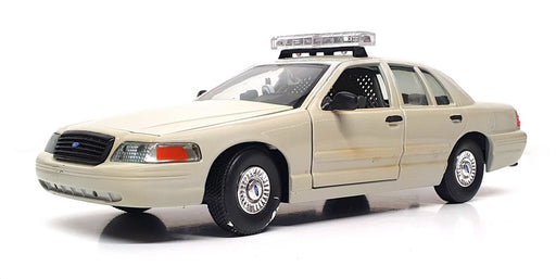 Classic Metal Works 1/24 Scale 21922E - Ford Crown Victoria Police Car - Grey