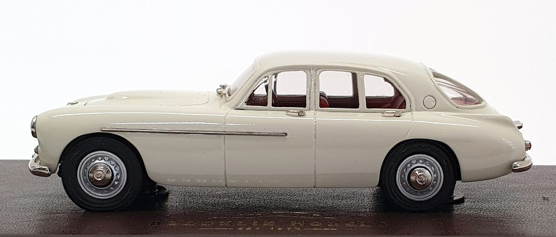 Lansdowne Models 1/43 Scale LDM110A - 1955 Bristol 405 - Ivory