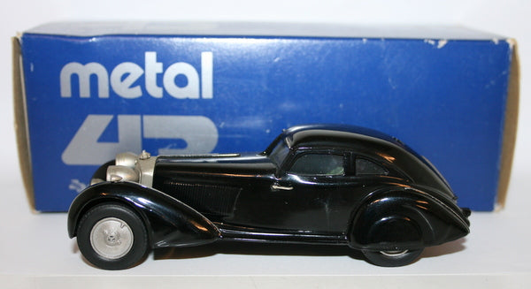 1/43 AutoCult Mercedes Benz Showcar Vision AMG argent limité 500 Dealer Box 1/43 AutoCult Mercedes Benz Showcar Vision AMG argent limité 500 Dealer Box