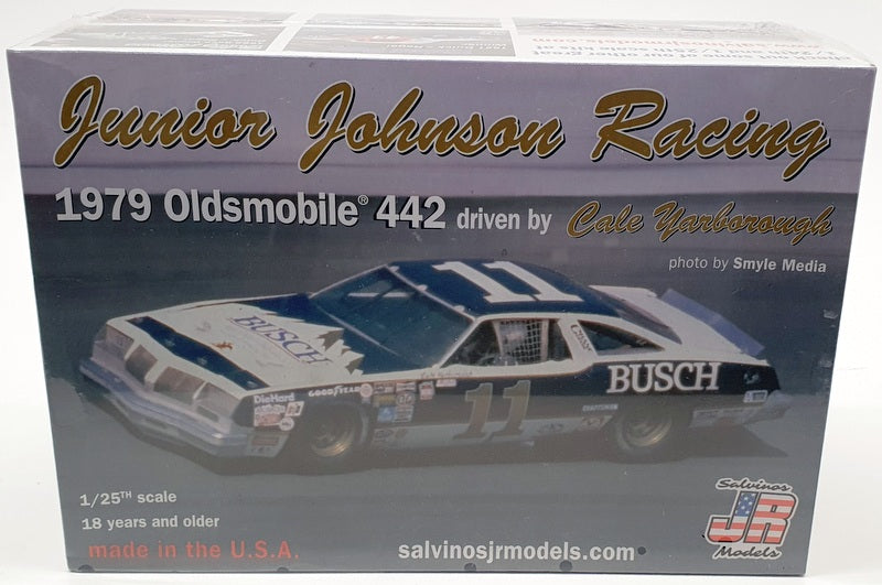 Salvinos 1/25 Scale Model Kit JJ011979D - 1979 Oldsmobile 442 C.Yarborough