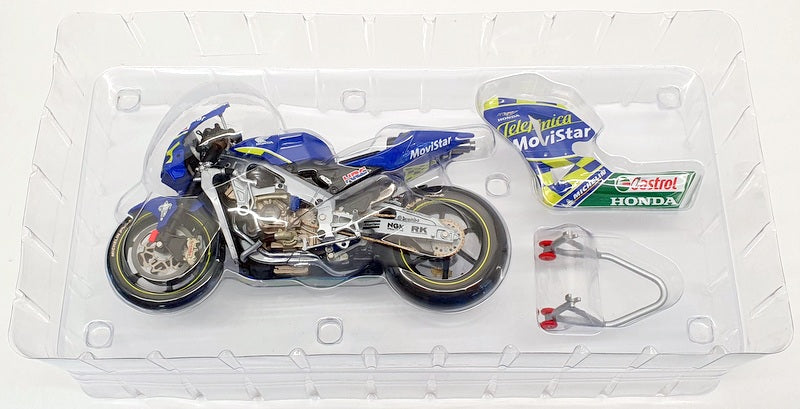 Minichamps 1/12 Scale Motorcycle 122 037174 - Honda RC211V Telefonica Movistar