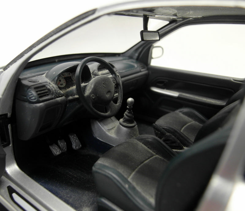 Eagles Race 1/18 Scale Diecast - 4500 Renault Clio V6 Street Version Grey