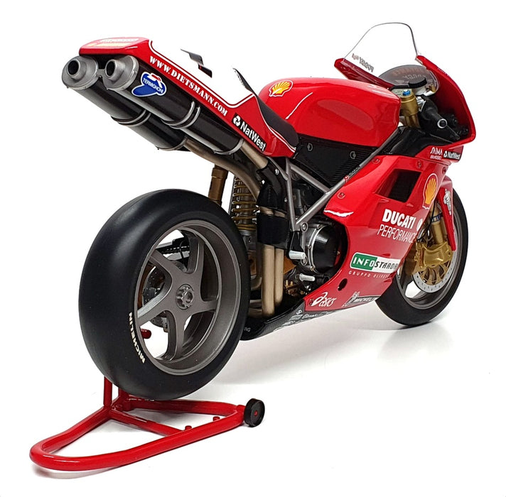 Minichamps 1/6 Scale 062 991211 - Ducati 996 Carl Fogarty WSB Champion 1999 Red