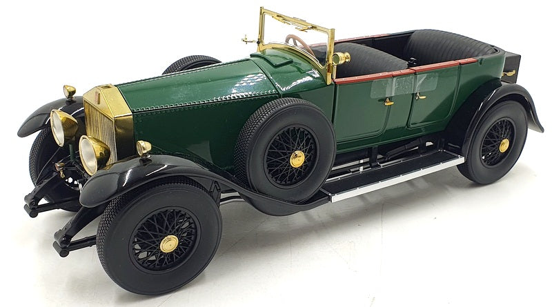 Kyosho 1/18 Scale Diecast 08931G - Rolls Royce Phantom 1 - Green