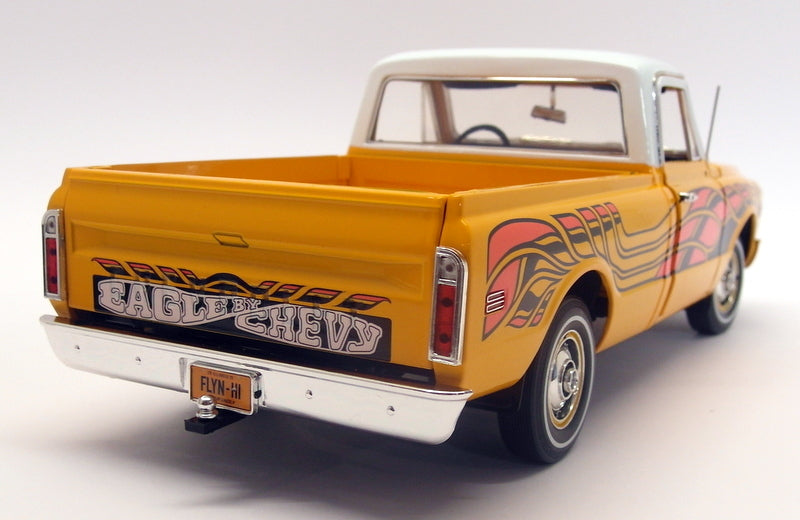 Highway 61 1/18 Scale - 50879 Chevy Fleetside Pickup Yellow Eagle