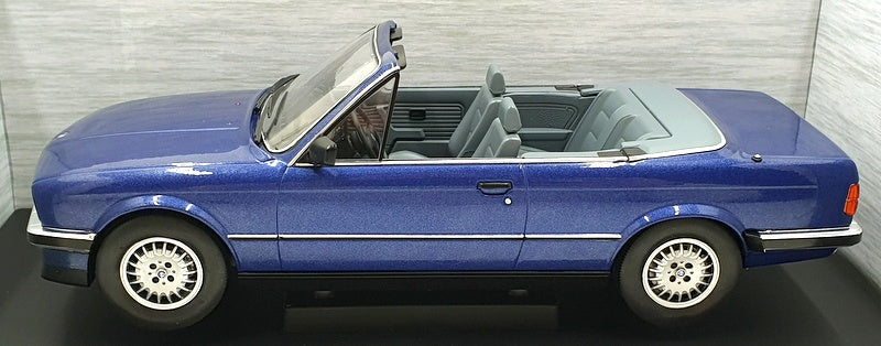 Model Car Group 1/18 Scale MCG18381 - BMW 3-Series E30 Convertible Blue Met