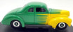 Eagle Universal Hobbies 1/18 Scale 814007 1940 Ford Deluxe Hot Rod Green/Yellow