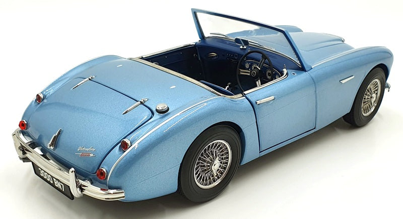 Kyosho 1/18 Scale Diecast 08149HBL - Austin Healey 3000 MK 1 BN7 Healey Blue