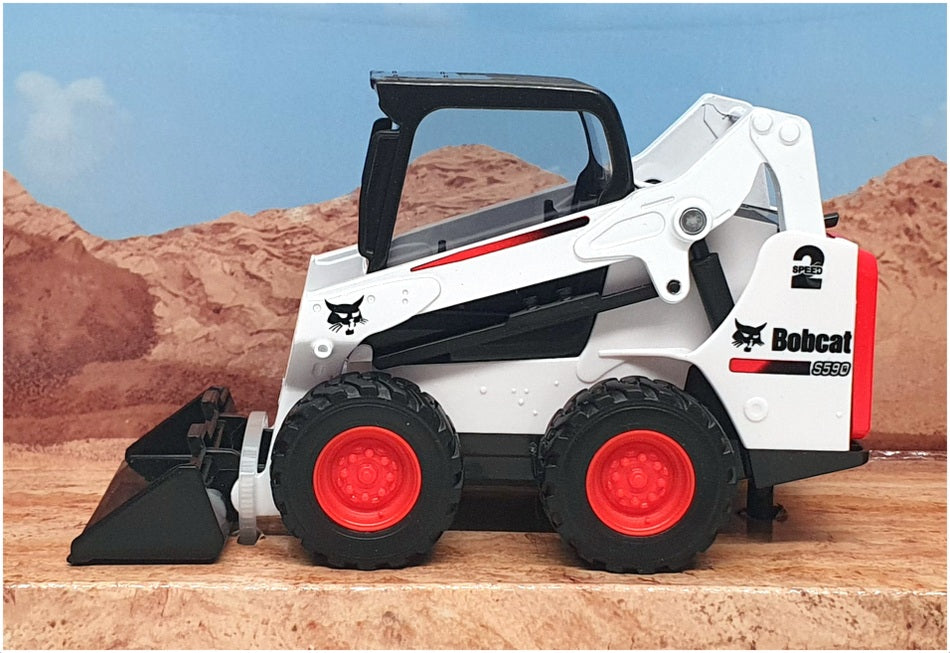 Burago 10cm Long 18-31801 Bobcat S590 Skid Steer With Bucket Motorized