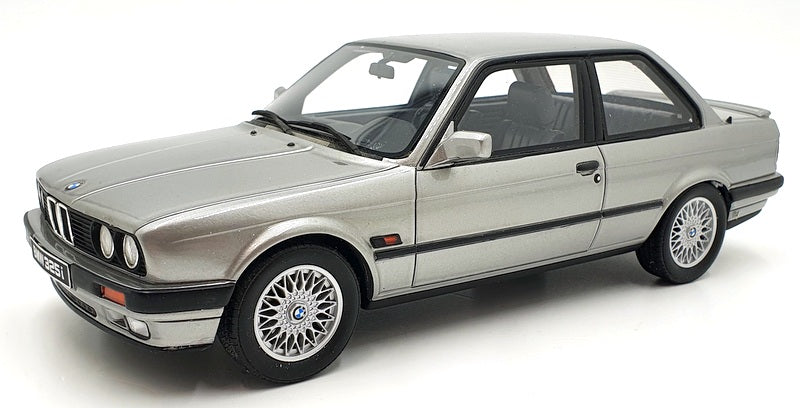 Otto Mobile 1/18 Scale Resin OT571 - BMW 325i - Silver