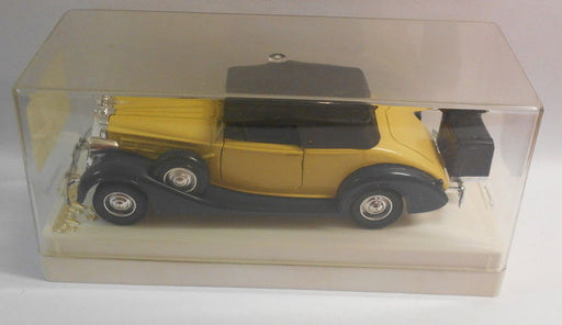 Solido 1/43 Scale Metal Model - SO174 PACKARD SUPER-EIGHT 4037 YELLOW