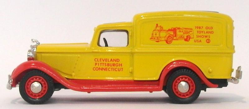 Brooklin 1/43 Scale BRK16 035  - 1935 Dodge Van Old Toyland Shows 1987 1 Of 100