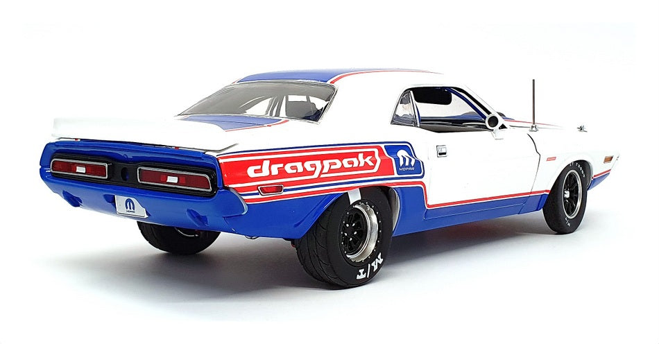 ACME 1/18 Scale A1806017 - Drag Outlaws 1971 Dodge Hemi Challenger R/T
