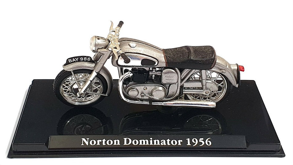 Atlas Editions 1/24 Scale 4 658 112 - 1956 Norton Dominator - Silver/Grey