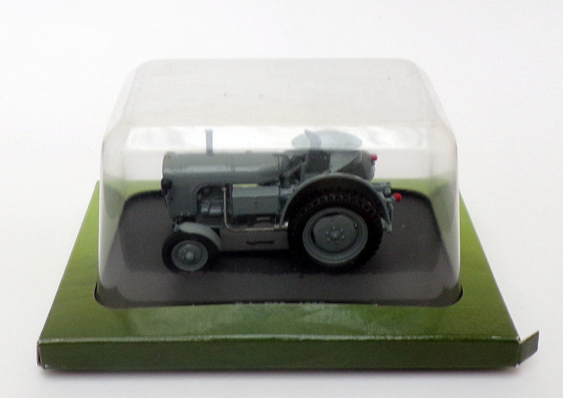 Hachette 1/43 Scale Model Tractor HT032 - 1939 Fahr F22 - Grey