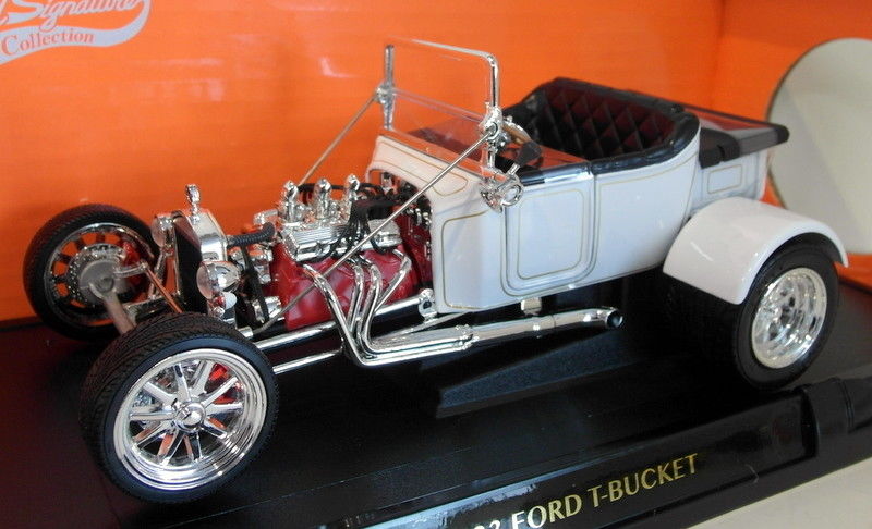 Lucky Diecast 1/18 Scale 92828 - 1923 Ford T-Bucket Roadster - White