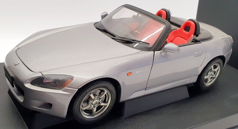 Autoart 1/18 Scale 73207 - Honda S 2000 US Version - Silver