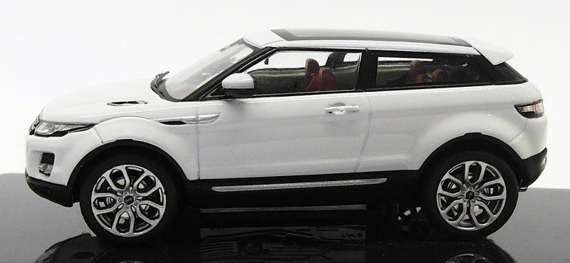 Ixo Models 1/43 Scale Diecast 76644 - Land Rover Evogue - Fuji White