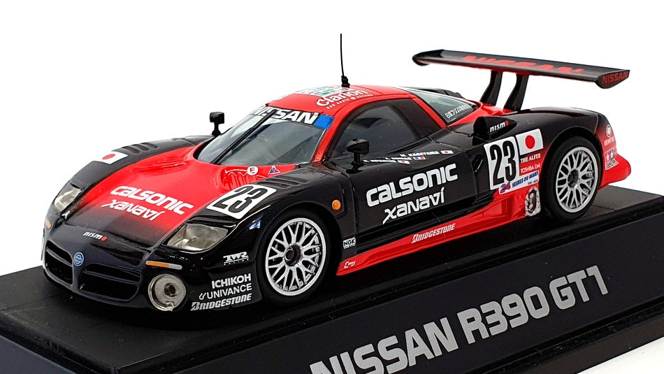 Nissan R390 GT1 1/10スケール Tamiya