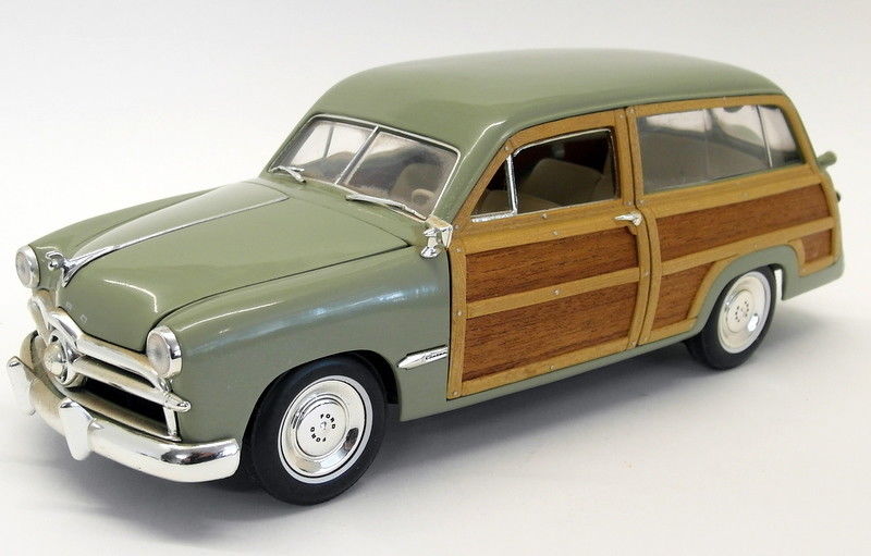 Motorcity 1/18 Scale Diecast 30001 1949 Ford Woody Wagon Light ...